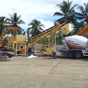 Dry mix concrete batching plant